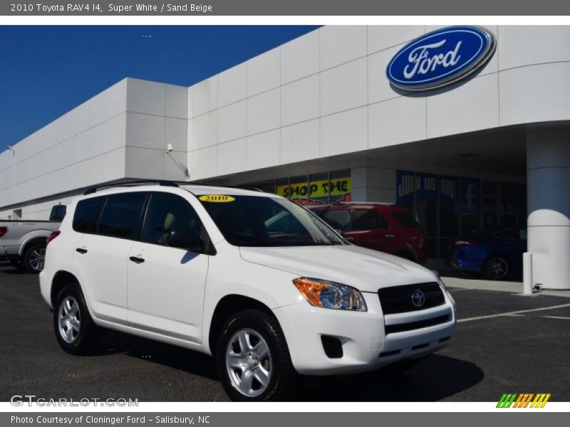 Super White / Sand Beige 2010 Toyota RAV4 I4