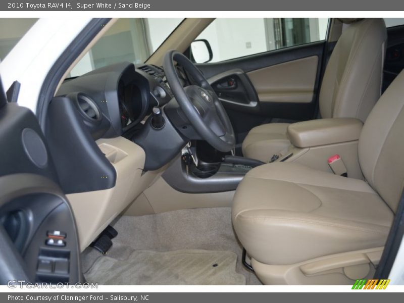 Super White / Sand Beige 2010 Toyota RAV4 I4