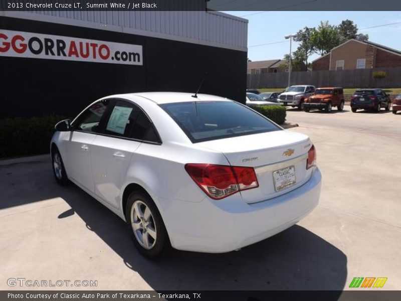 Summit White / Jet Black 2013 Chevrolet Cruze LT