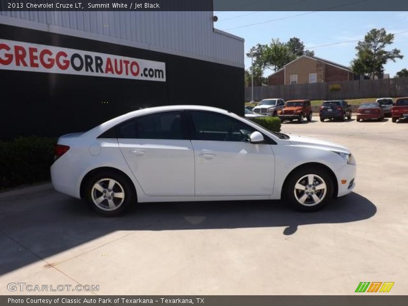 Summit White / Jet Black 2013 Chevrolet Cruze LT