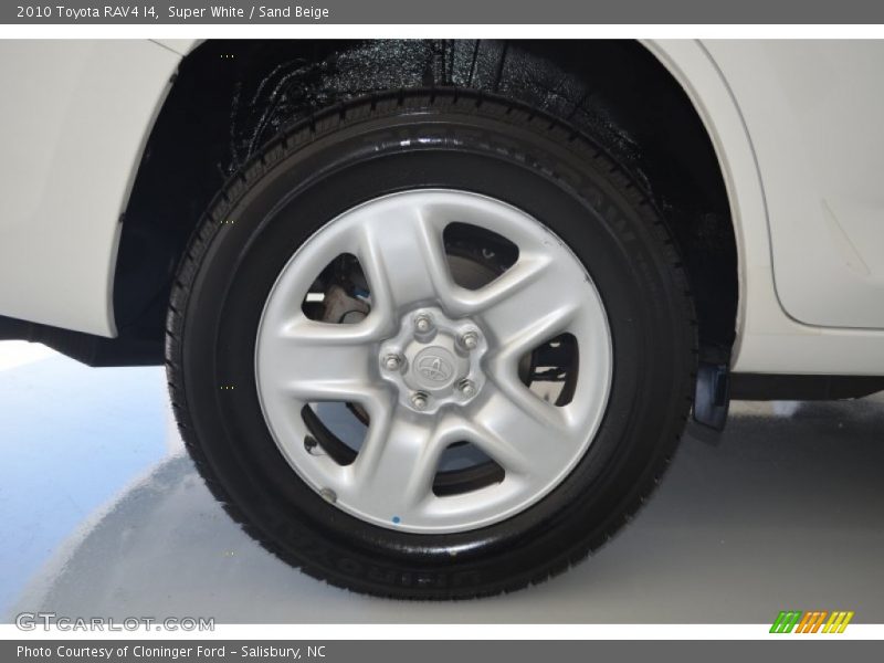 Super White / Sand Beige 2010 Toyota RAV4 I4