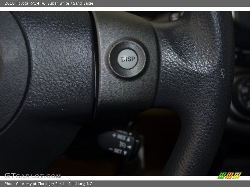Super White / Sand Beige 2010 Toyota RAV4 I4