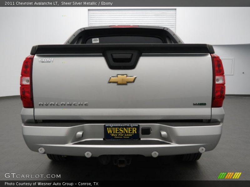 Sheer Silver Metallic / Ebony 2011 Chevrolet Avalanche LT