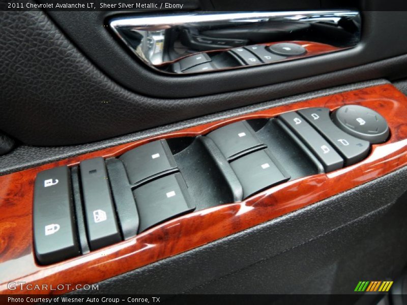 Sheer Silver Metallic / Ebony 2011 Chevrolet Avalanche LT