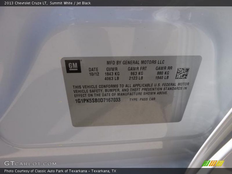 Summit White / Jet Black 2013 Chevrolet Cruze LT