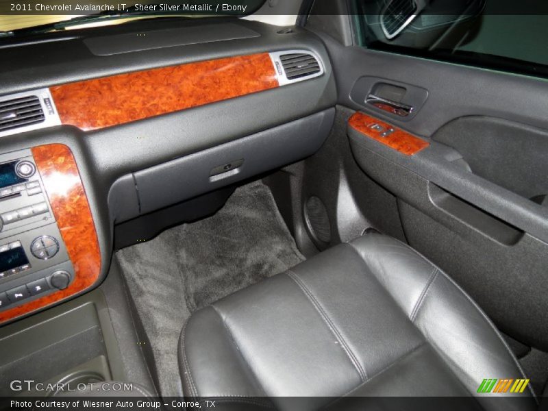 Sheer Silver Metallic / Ebony 2011 Chevrolet Avalanche LT