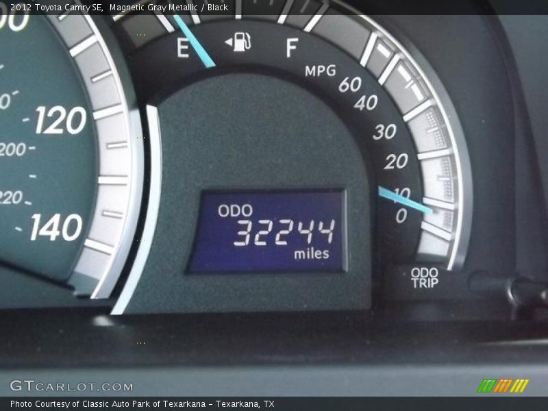 Magnetic Gray Metallic / Black 2012 Toyota Camry SE