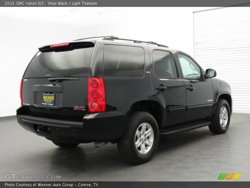 Onyx Black / Light Titanium 2013 GMC Yukon SLT
