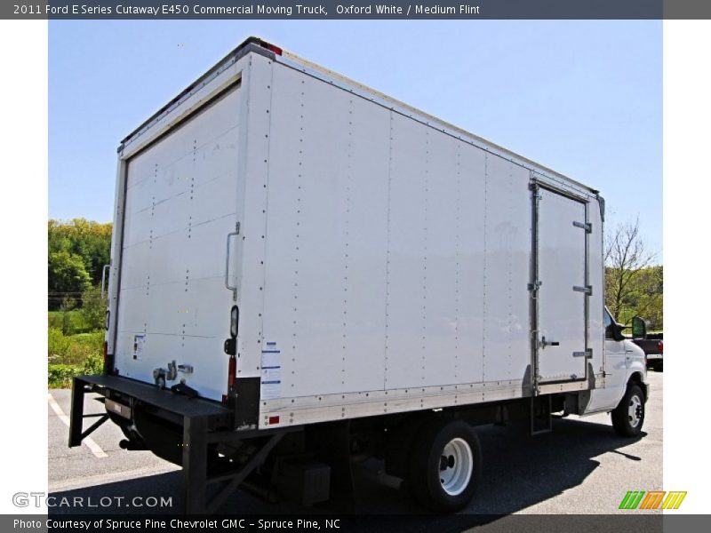 Oxford White / Medium Flint 2011 Ford E Series Cutaway E450 Commercial Moving Truck