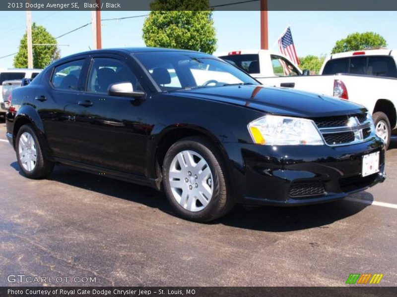 Black / Black 2013 Dodge Avenger SE