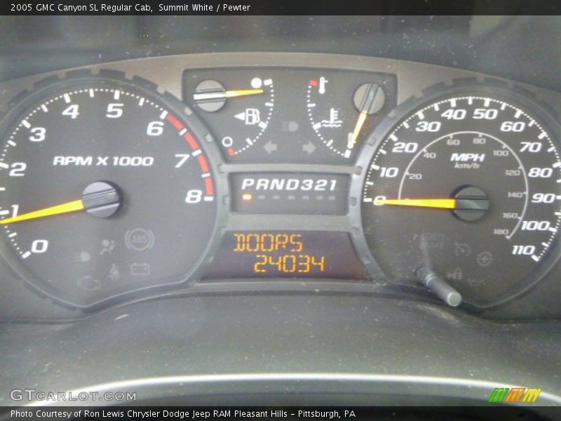 Summit White / Pewter 2005 GMC Canyon SL Regular Cab