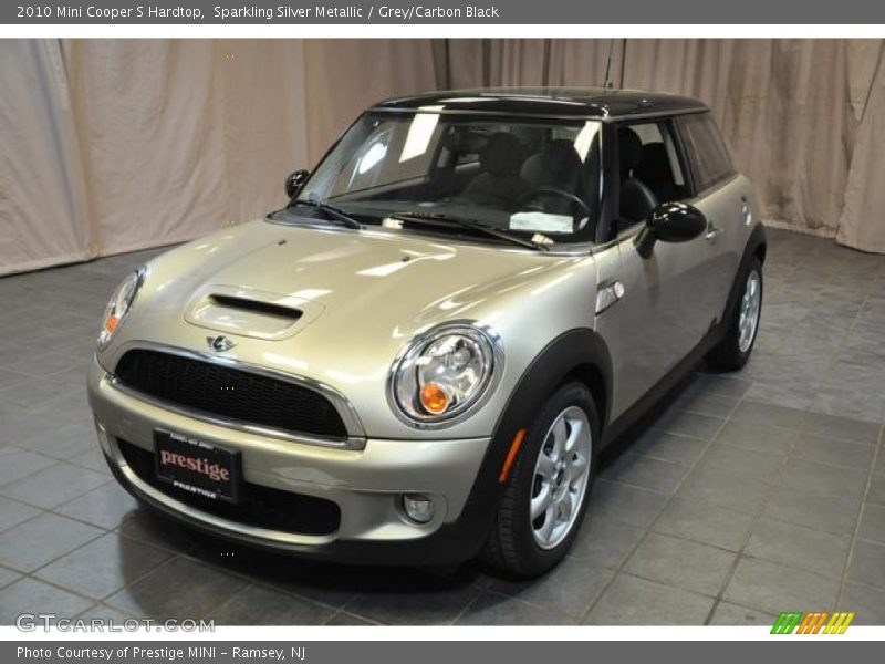 Sparkling Silver Metallic / Grey/Carbon Black 2010 Mini Cooper S Hardtop