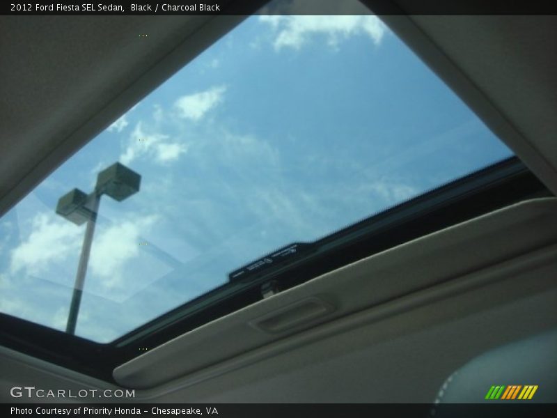 Black / Charcoal Black 2012 Ford Fiesta SEL Sedan