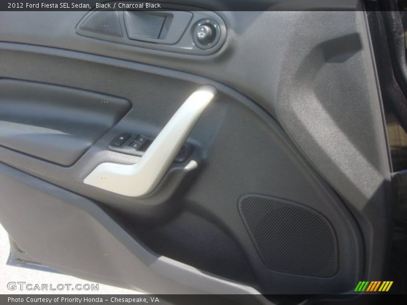 Black / Charcoal Black 2012 Ford Fiesta SEL Sedan