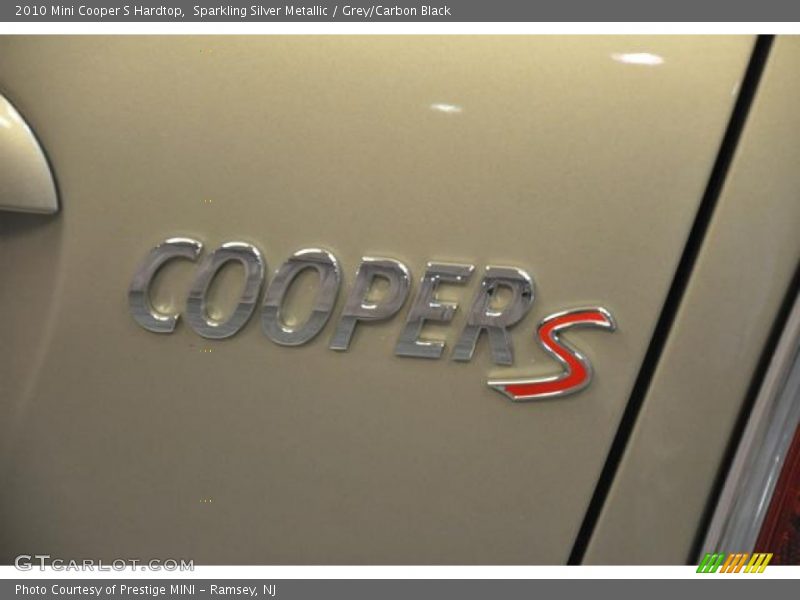 Sparkling Silver Metallic / Grey/Carbon Black 2010 Mini Cooper S Hardtop