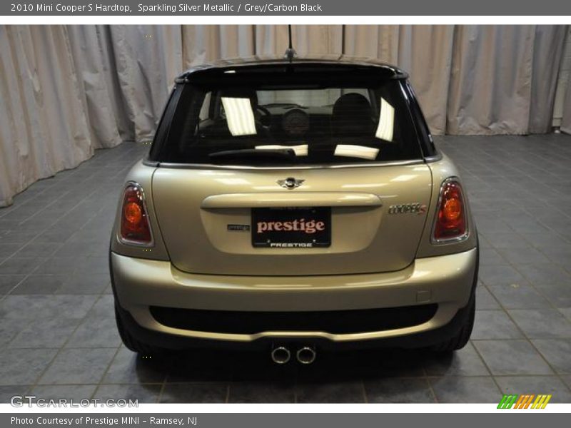 Sparkling Silver Metallic / Grey/Carbon Black 2010 Mini Cooper S Hardtop