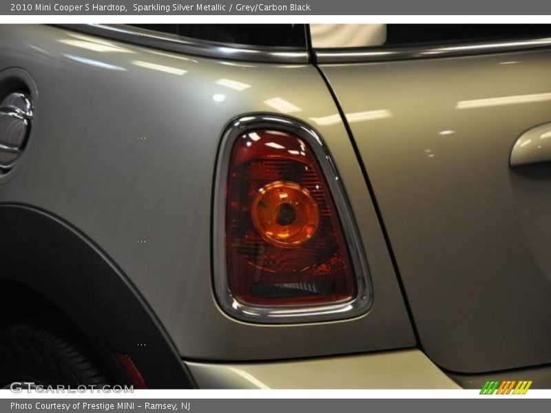 Sparkling Silver Metallic / Grey/Carbon Black 2010 Mini Cooper S Hardtop