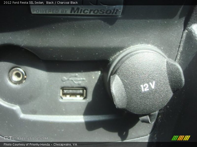 Black / Charcoal Black 2012 Ford Fiesta SEL Sedan