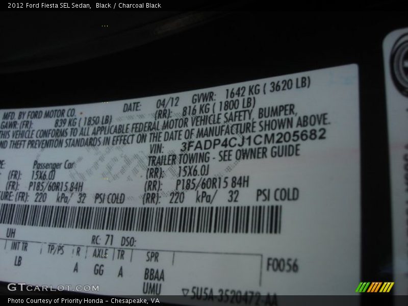 Black / Charcoal Black 2012 Ford Fiesta SEL Sedan