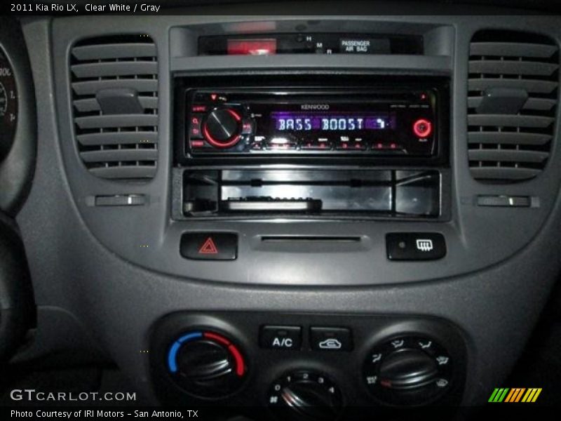 Clear White / Gray 2011 Kia Rio LX