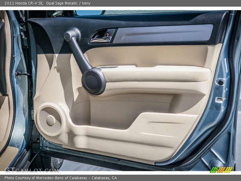 Door Panel of 2011 CR-V SE