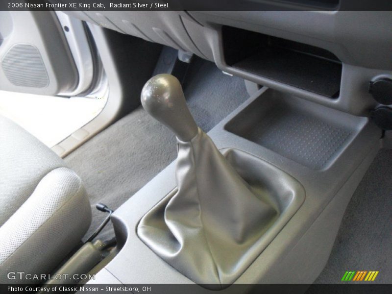Radiant Silver / Steel 2006 Nissan Frontier XE King Cab