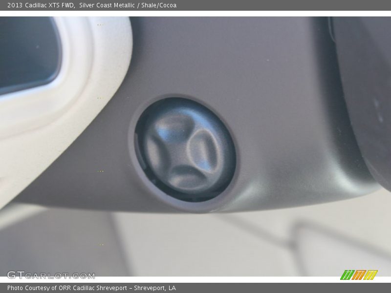 Silver Coast Metallic / Shale/Cocoa 2013 Cadillac XTS FWD