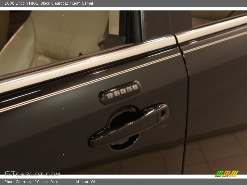 Black Clearcoat / Light Camel 2008 Lincoln MKX