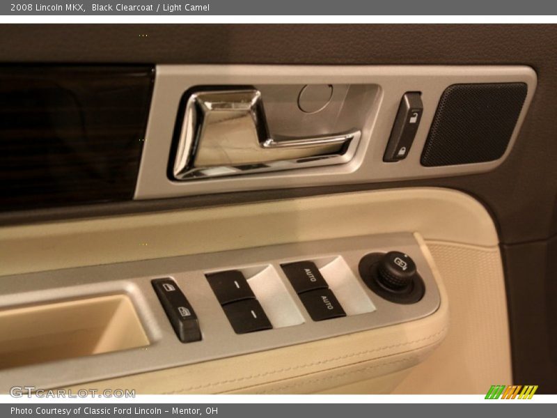 Black Clearcoat / Light Camel 2008 Lincoln MKX