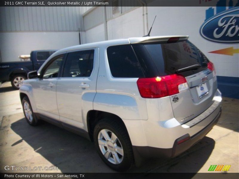 Quicksilver Metallic / Light Titanium 2011 GMC Terrain SLE