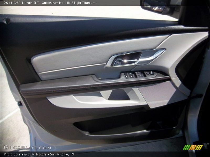 Quicksilver Metallic / Light Titanium 2011 GMC Terrain SLE