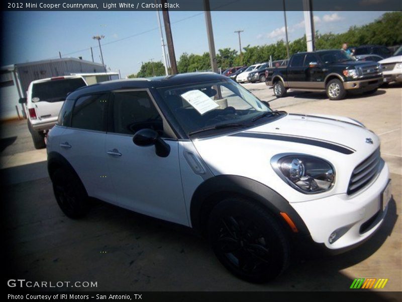 Light White / Carbon Black 2012 Mini Cooper Countryman