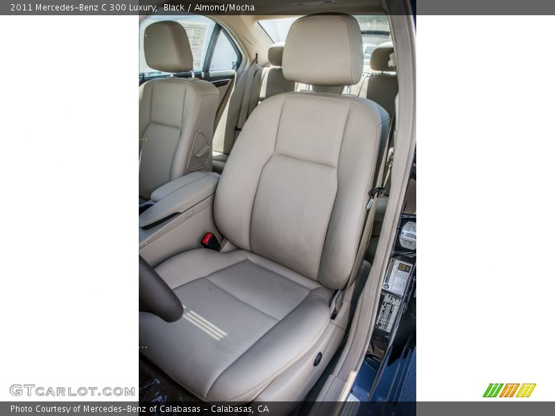 Front Seat of 2011 C 300 Luxury