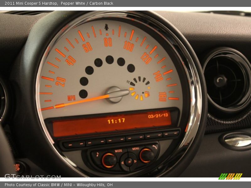 Pepper White / Carbon Black 2011 Mini Cooper S Hardtop