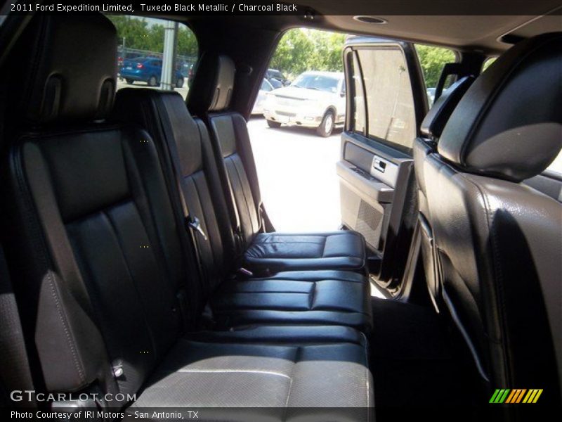 Tuxedo Black Metallic / Charcoal Black 2011 Ford Expedition Limited