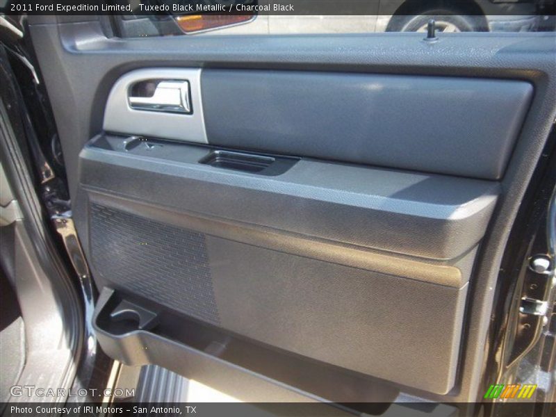 Tuxedo Black Metallic / Charcoal Black 2011 Ford Expedition Limited