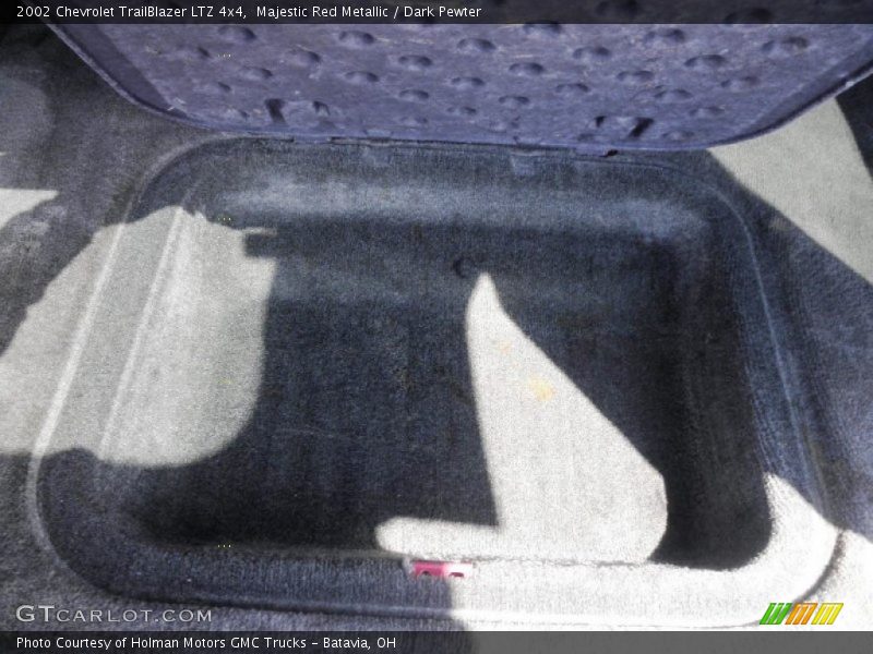 Majestic Red Metallic / Dark Pewter 2002 Chevrolet TrailBlazer LTZ 4x4