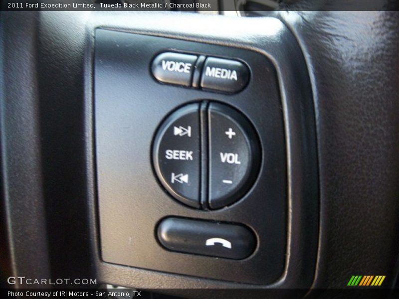 Tuxedo Black Metallic / Charcoal Black 2011 Ford Expedition Limited
