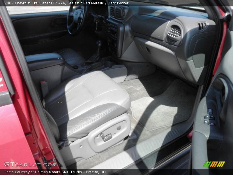 Majestic Red Metallic / Dark Pewter 2002 Chevrolet TrailBlazer LTZ 4x4