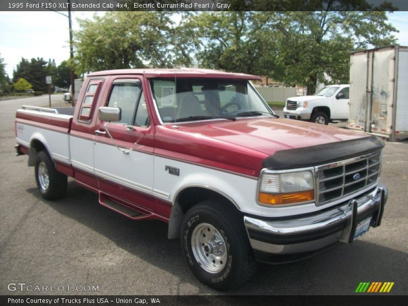Electric Currant Red Pearl / Gray 1995 Ford F150 XLT Extended Cab 4x4