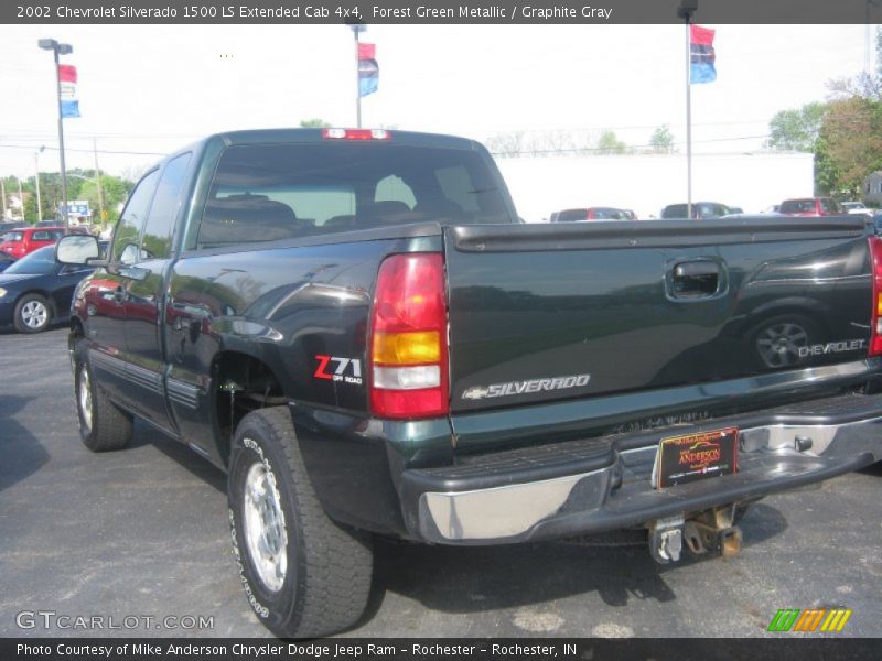 Forest Green Metallic / Graphite Gray 2002 Chevrolet Silverado 1500 LS Extended Cab 4x4