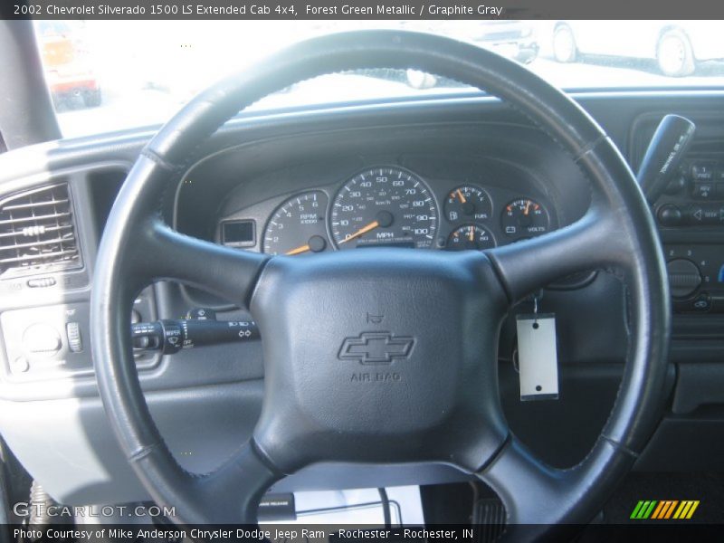 Forest Green Metallic / Graphite Gray 2002 Chevrolet Silverado 1500 LS Extended Cab 4x4
