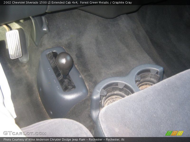 Forest Green Metallic / Graphite Gray 2002 Chevrolet Silverado 1500 LS Extended Cab 4x4