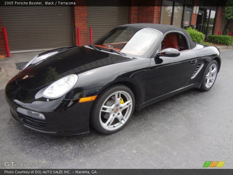 Front 3/4 View of 2005 Boxster 