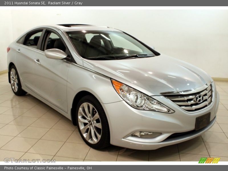 Radiant Silver / Gray 2011 Hyundai Sonata SE