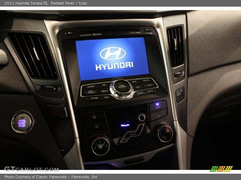 Radiant Silver / Gray 2011 Hyundai Sonata SE