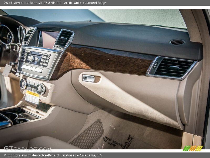 Arctic White / Almond Beige 2013 Mercedes-Benz ML 350 4Matic