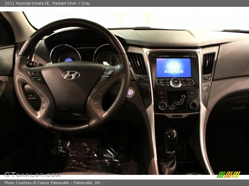 Radiant Silver / Gray 2011 Hyundai Sonata SE