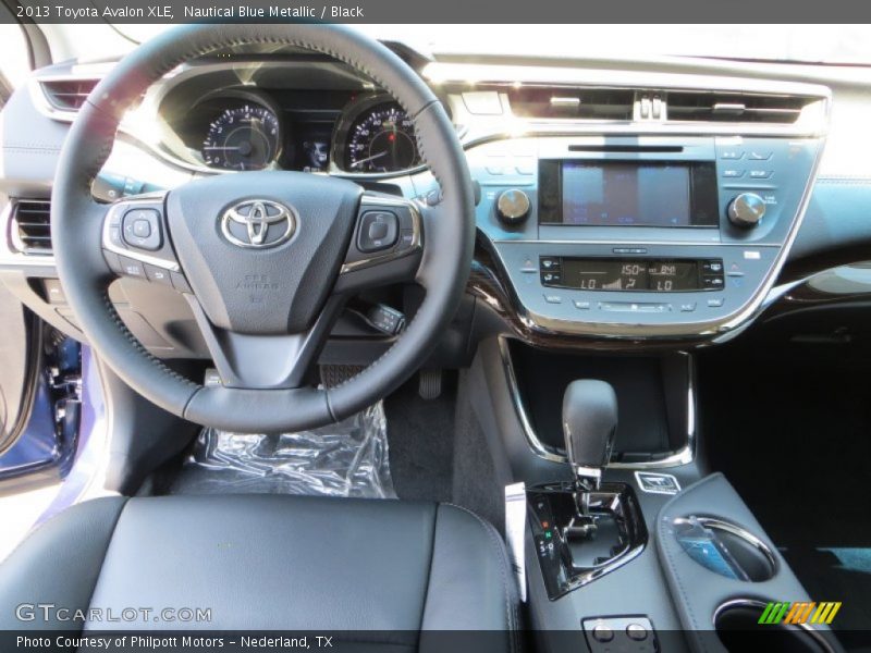 Nautical Blue Metallic / Black 2013 Toyota Avalon XLE