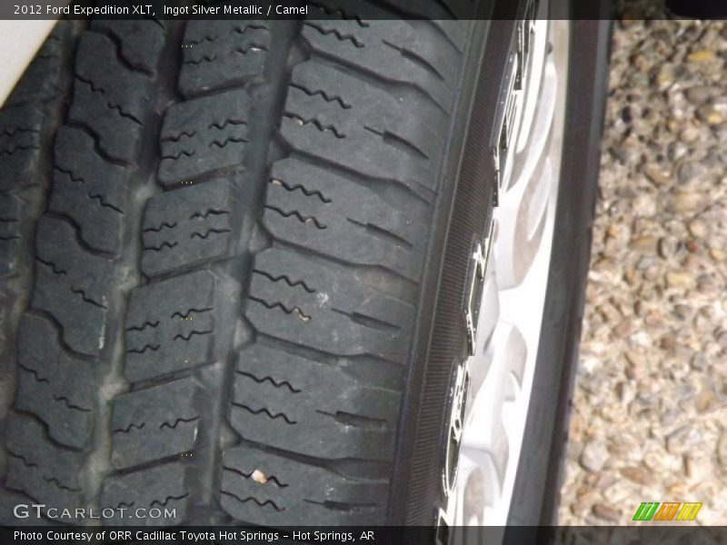 Ingot Silver Metallic / Camel 2012 Ford Expedition XLT